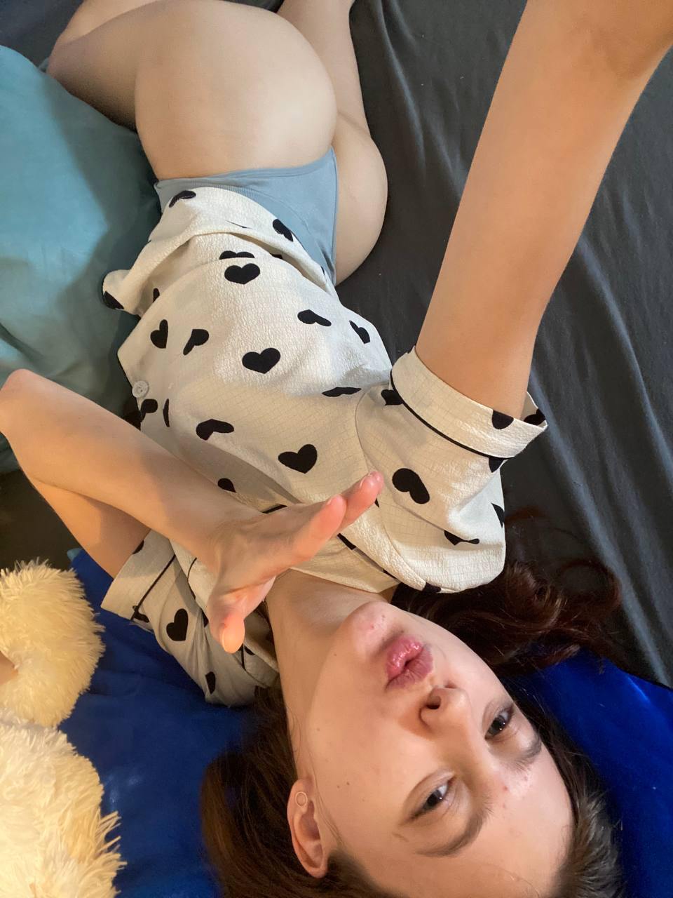 A cozy shot with Your princess — straight from Jimo