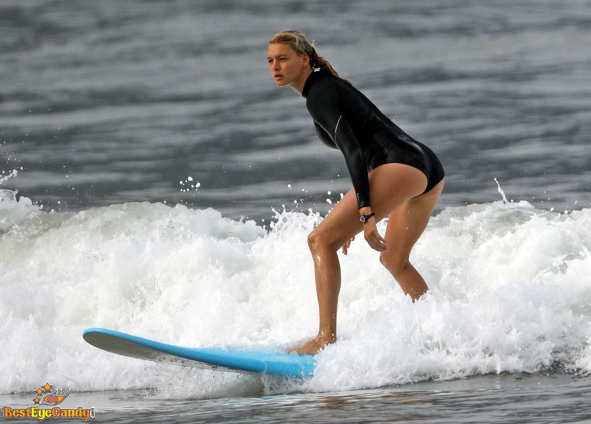 Kelly Rohrbach underwear in Jimo